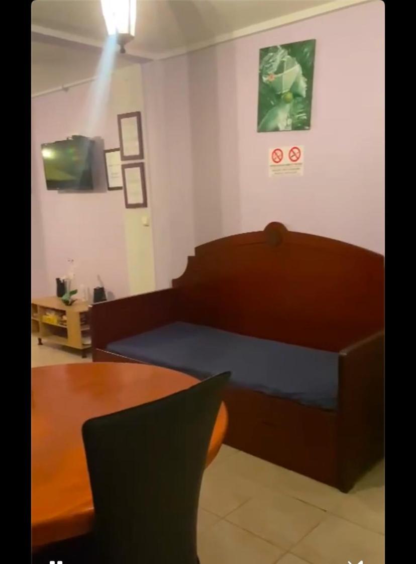 Residence Cannelle 莱特鲁瓦西莱 外观 照片